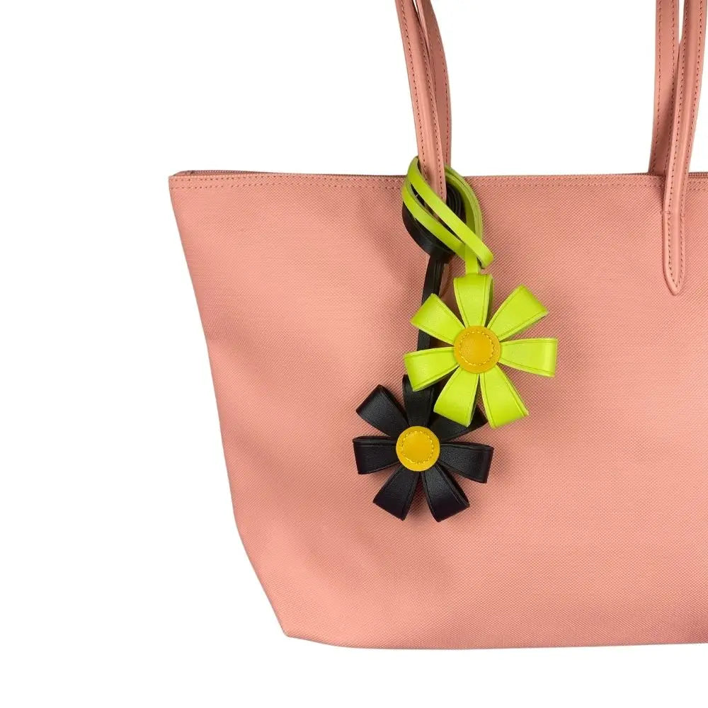 Vicenza Daisy Charm by Vicenza