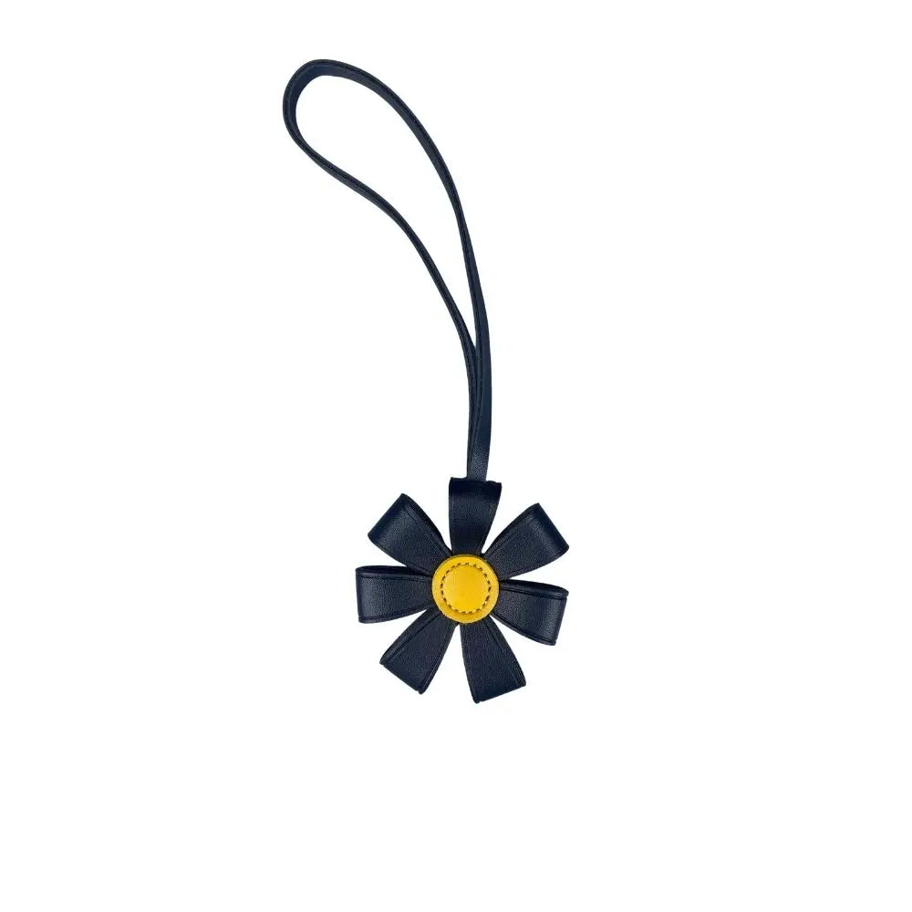 Vicenza Daisy Charm by Vicenza